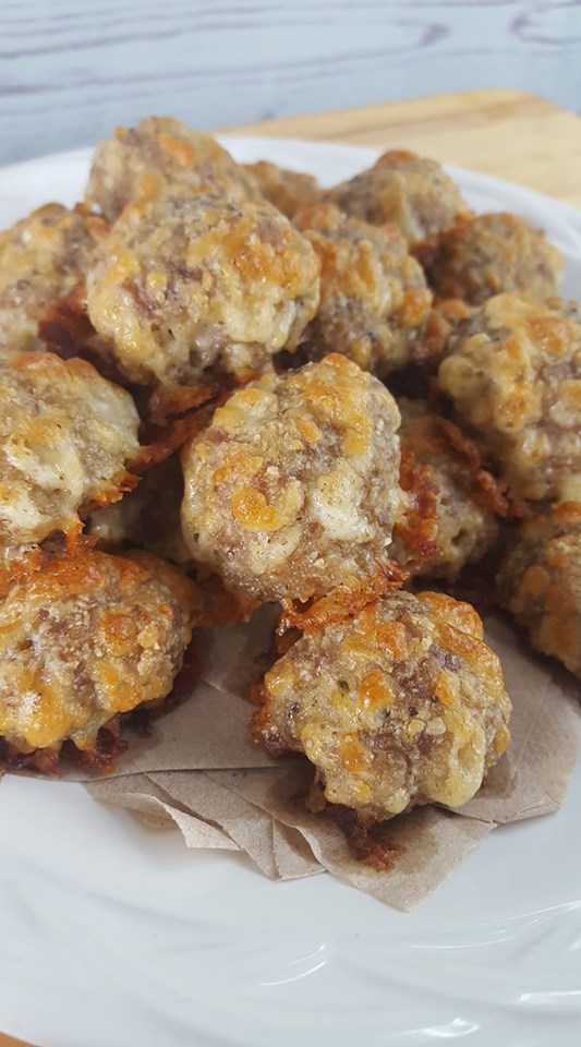 Keto Pepper Jack Sausage Balls Low Carb & Gluten Free