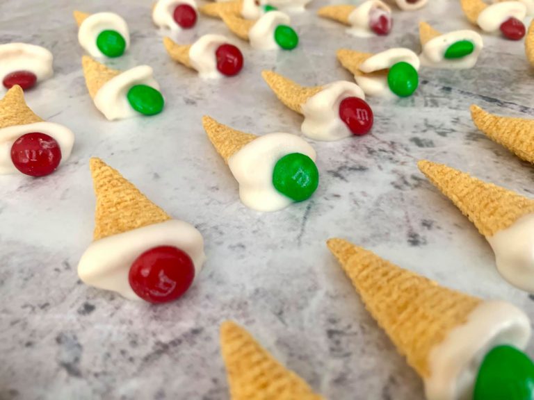 Santa Hat Bugels