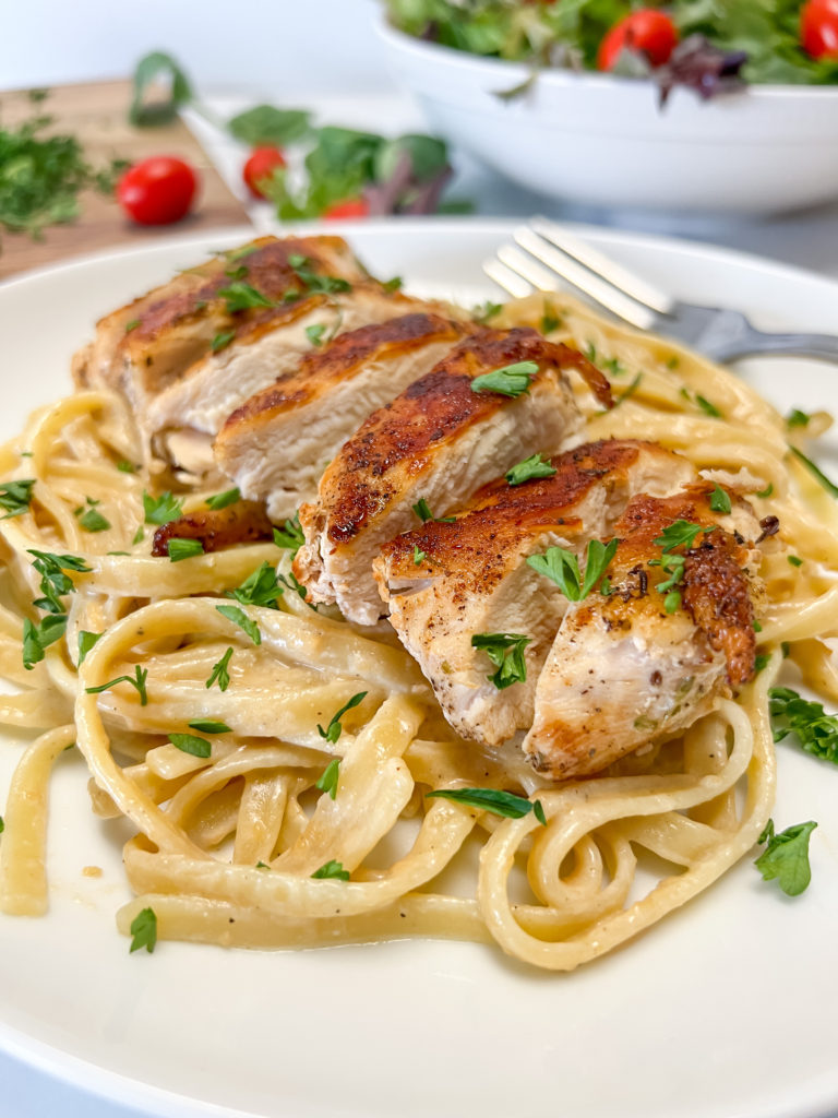 Easy Homemade Chicken Fettuccine Alfredo Recipe - The Lazy K Kitchen